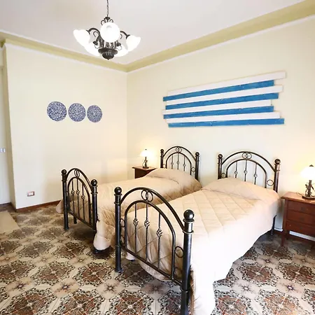 Nocleg ze śniadaniem Sirocco *